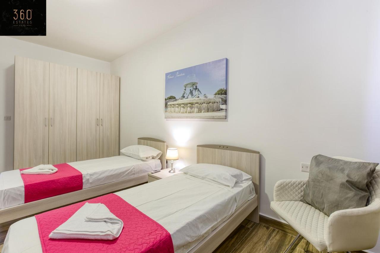 Apartament Lux Sea Front Penthouse With Breathtaking Views In St Pauls By 360 Estates San Pawl il-Baħar Zewnętrze zdjęcie